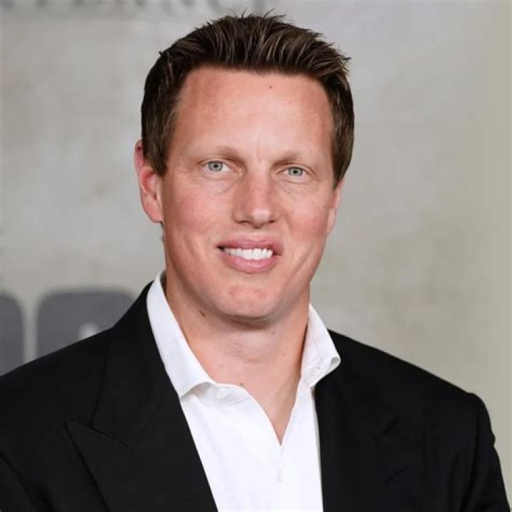 Adam Burks Age, Wikipedia, Biography, Children, Salary, Net Worth, Parents.