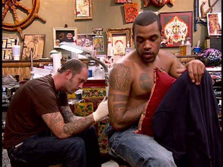 Ed Bolian: Wife, net worth, tattoos, smoking & body facts
