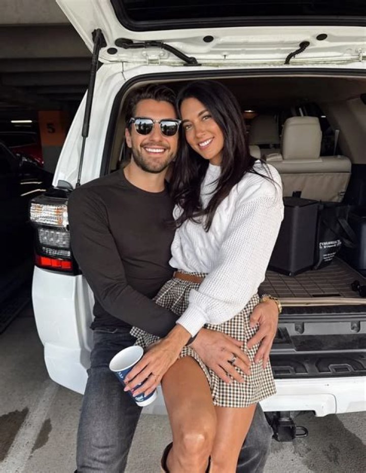 Jason Tartick Biography, Family, Career, Girlfriend, Heritage, Net Worth